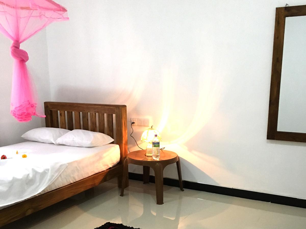 Siyapath Holiday Resort Polonnâruvâ Extérieur photo