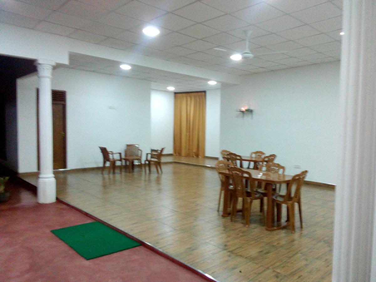 Siyapath Holiday Resort Polonnâruvâ Extérieur photo